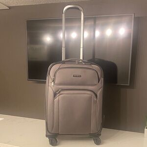 Samsonite Gray Rolling Suitcase